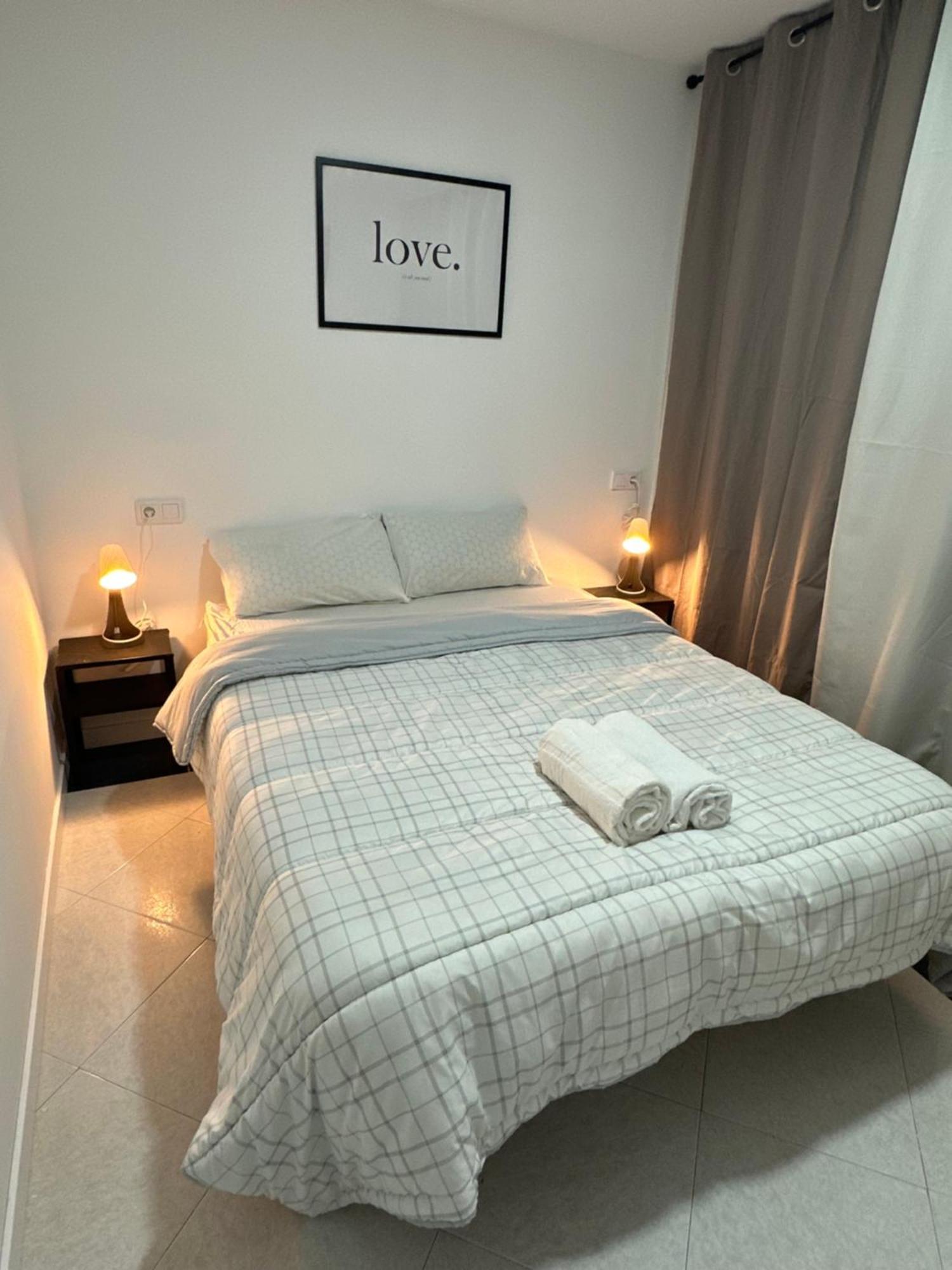 Rooms Mediavilla Мадрид Екстер'єр фото