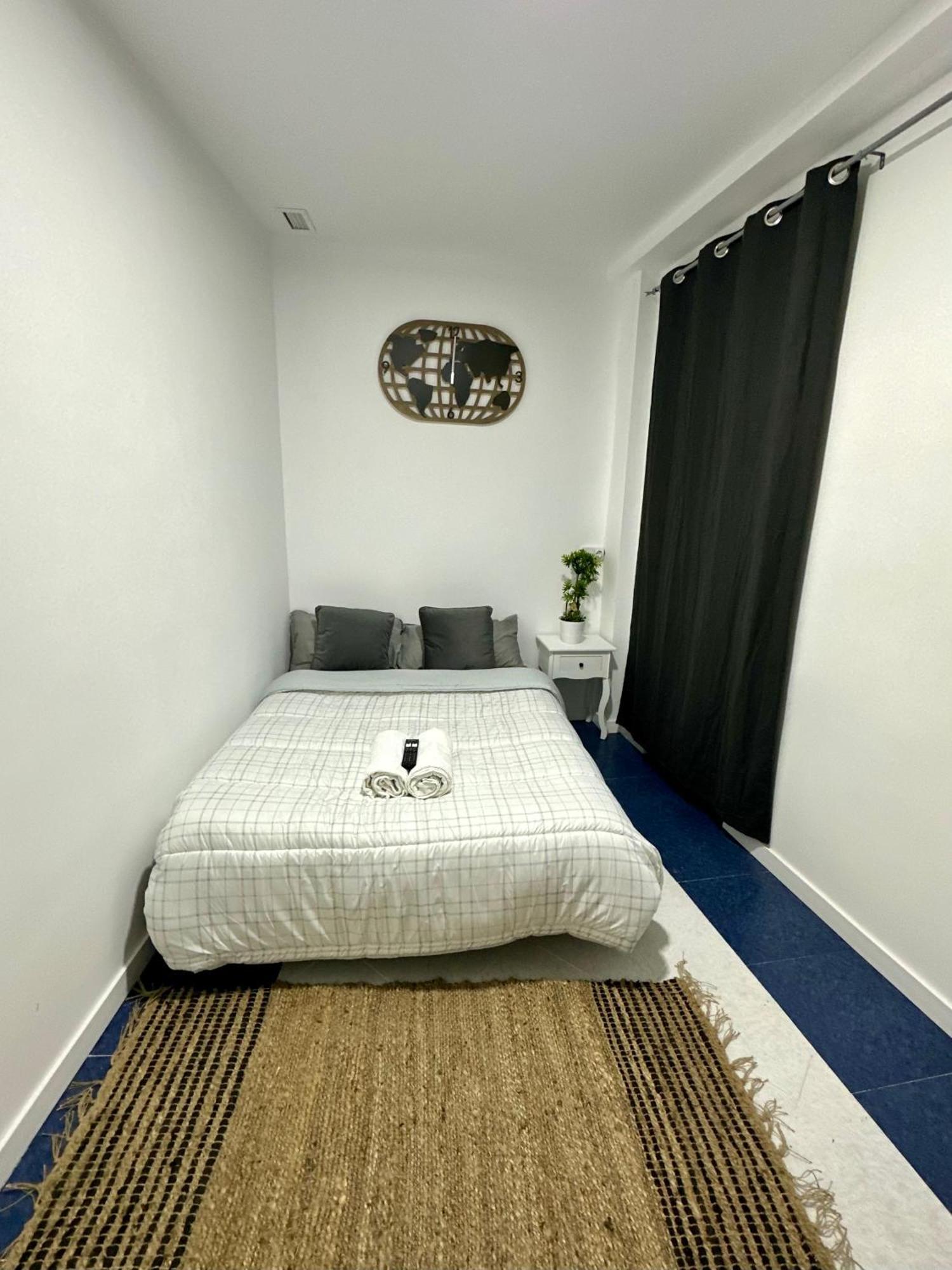 Rooms Mediavilla Мадрид Екстер'єр фото
